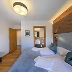 Nationalpark Mittereggspitze Feriehus *