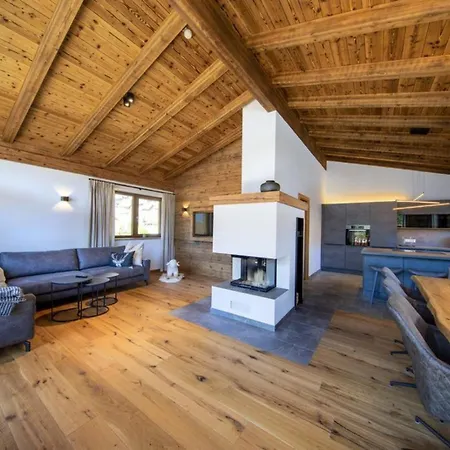 Holiday home Nationalpark Mittereggspitze Neukirchen am Grossvenediger